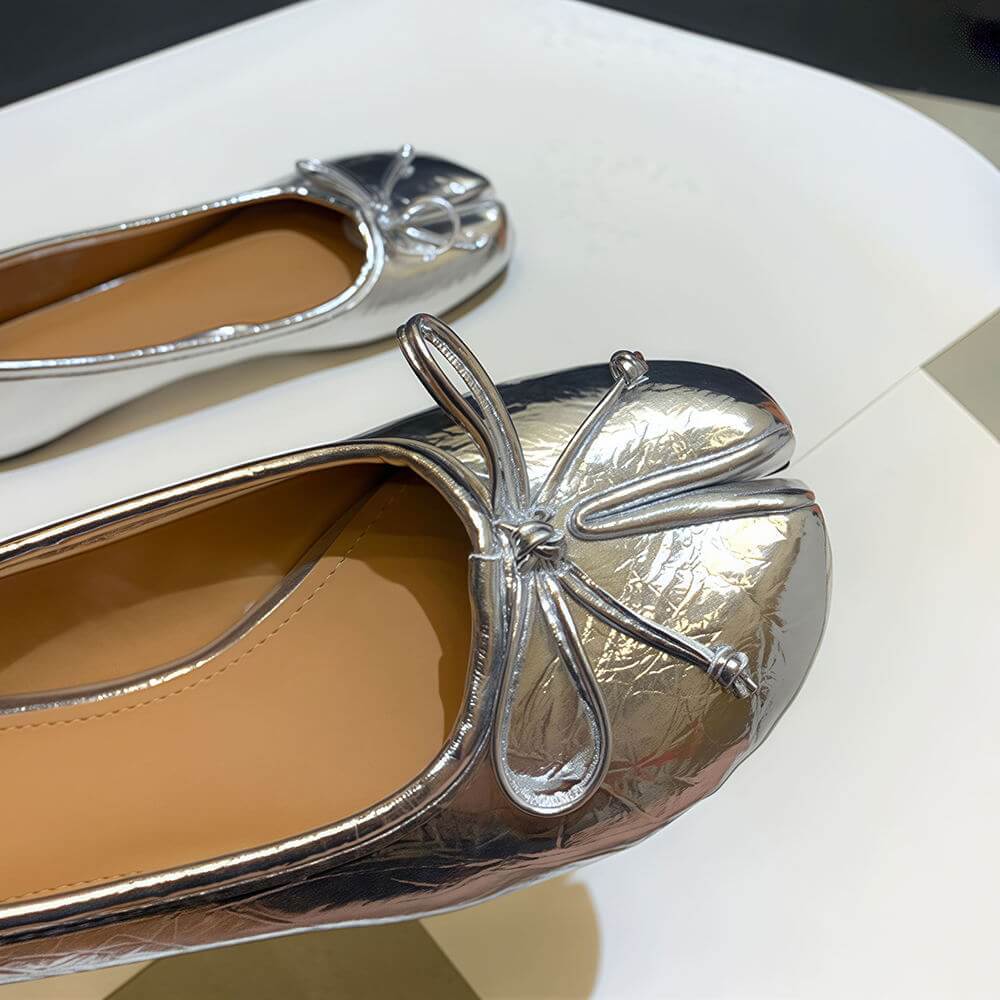 Bow Tie Tabi Flats
