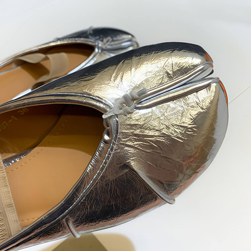 Elastic Strap Tabi Sandal Flats
