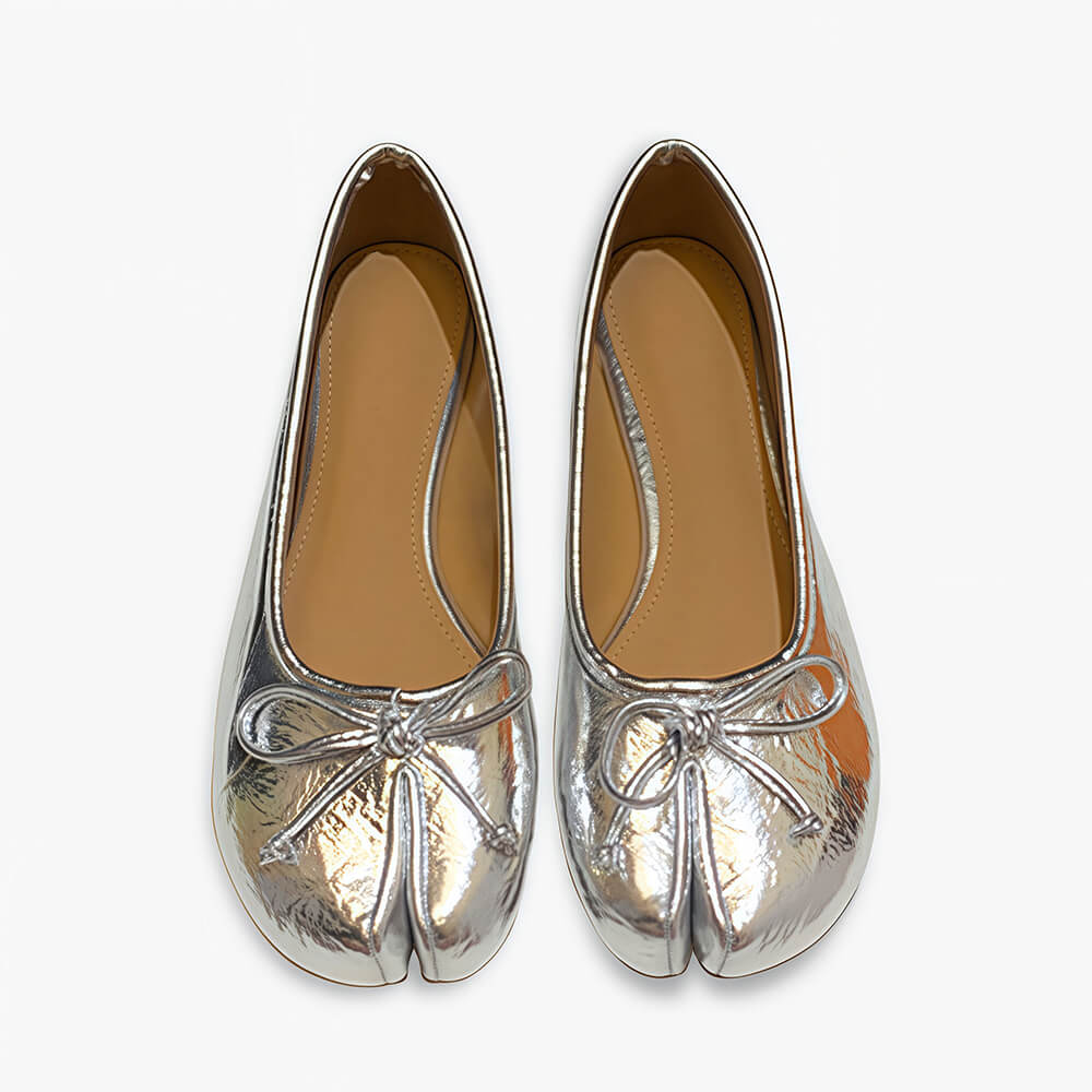 Bow Tie Tabi Flats