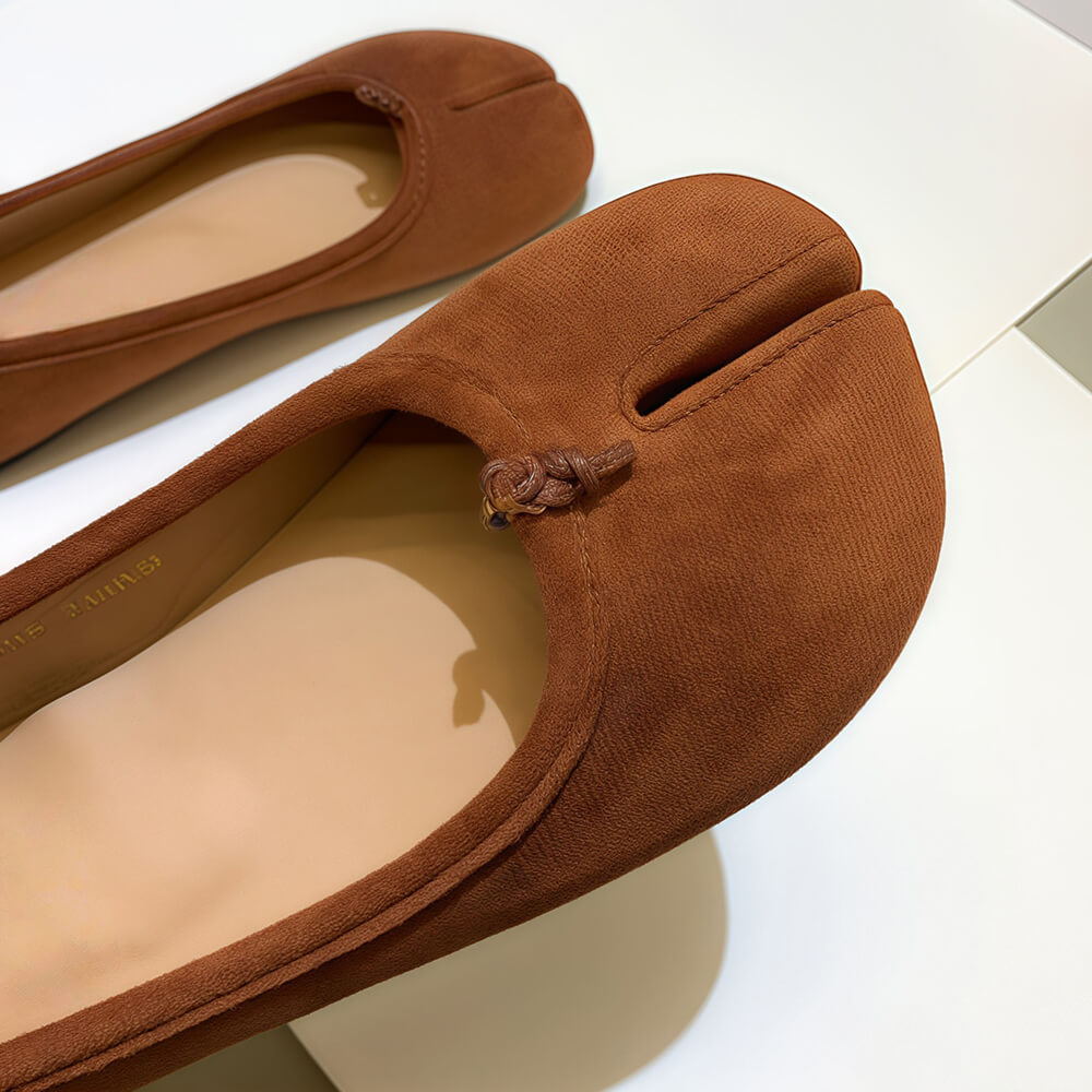 Suede Tabi Ballet Flats