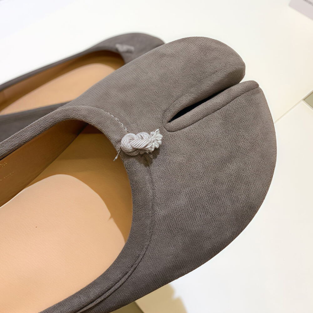 Suede Tabi Ballet Flats