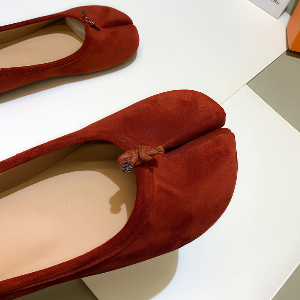Suede Tabi Ballet Flats